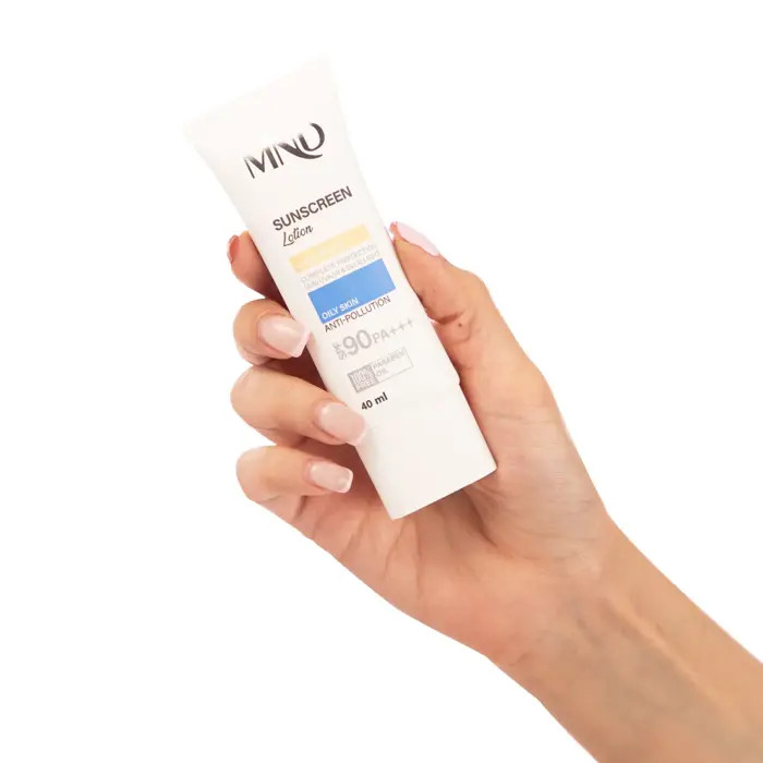 لوسیون ضد آفتاب با فاکتور حفاظتی 90 (SPF 90) بژ روشن ام ان دی مناسب پوست چرب