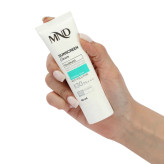 کرم ضد آفتاب با فاکتور حفاظتی 30 (SPF 30) ام ان دی مناسب پوست معمولی